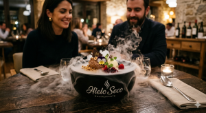 Detalle de humo de nitrógeno líquido en postre gourmet de Hielo Seco Restaurante, Madrid.

2. El Interior/Ambiente (Vacío)
